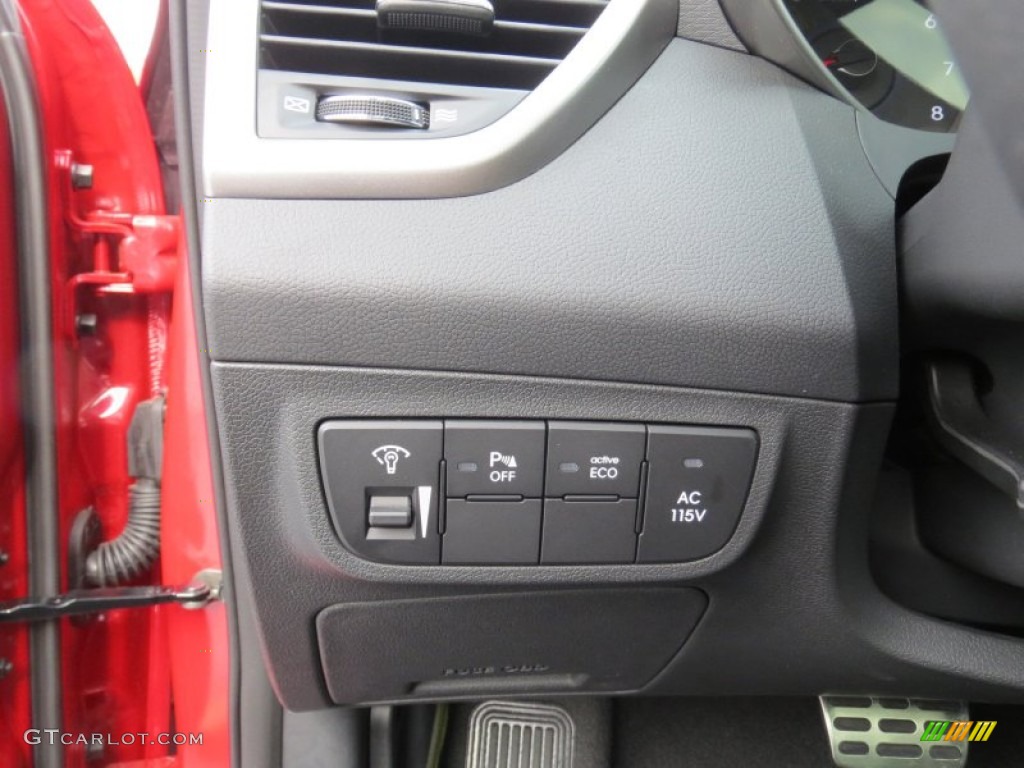2013 Hyundai Veloster Standard Veloster Model Controls Photo #73992295