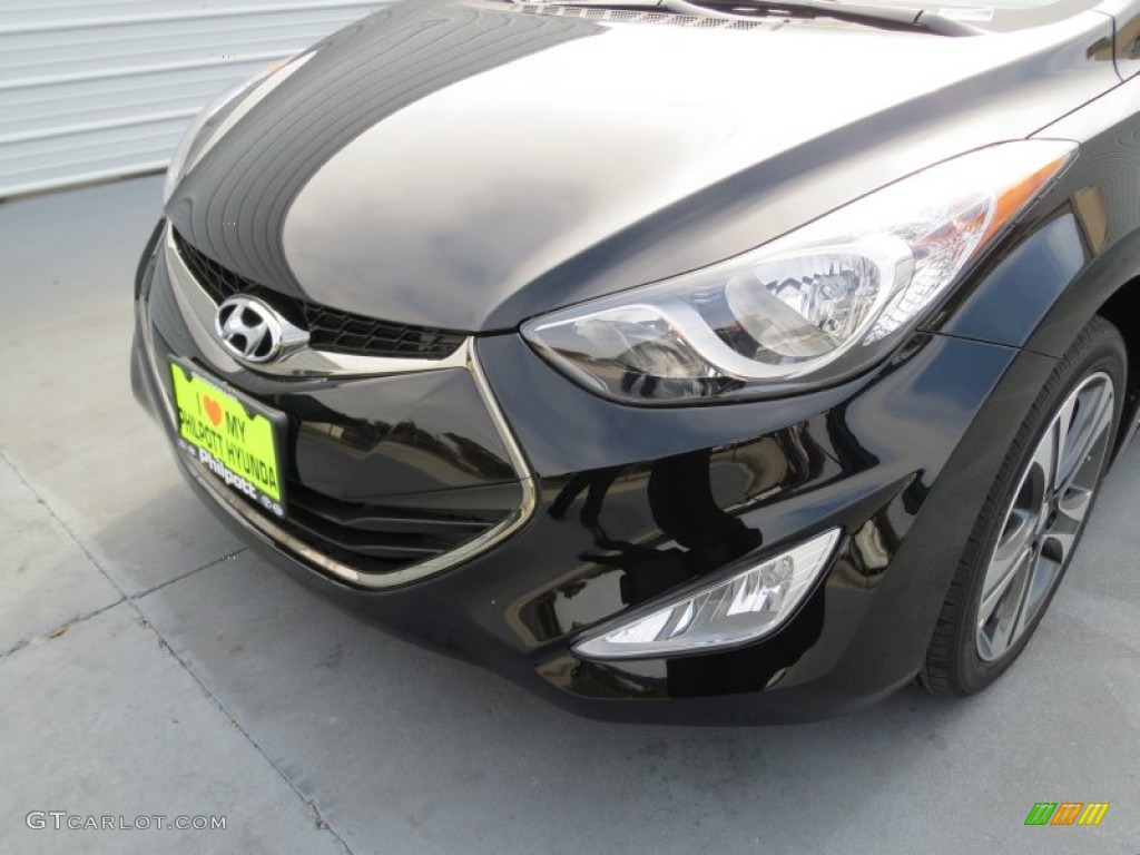 2013 Elantra Coupe SE - Black Noir Pearl / Black photo #9