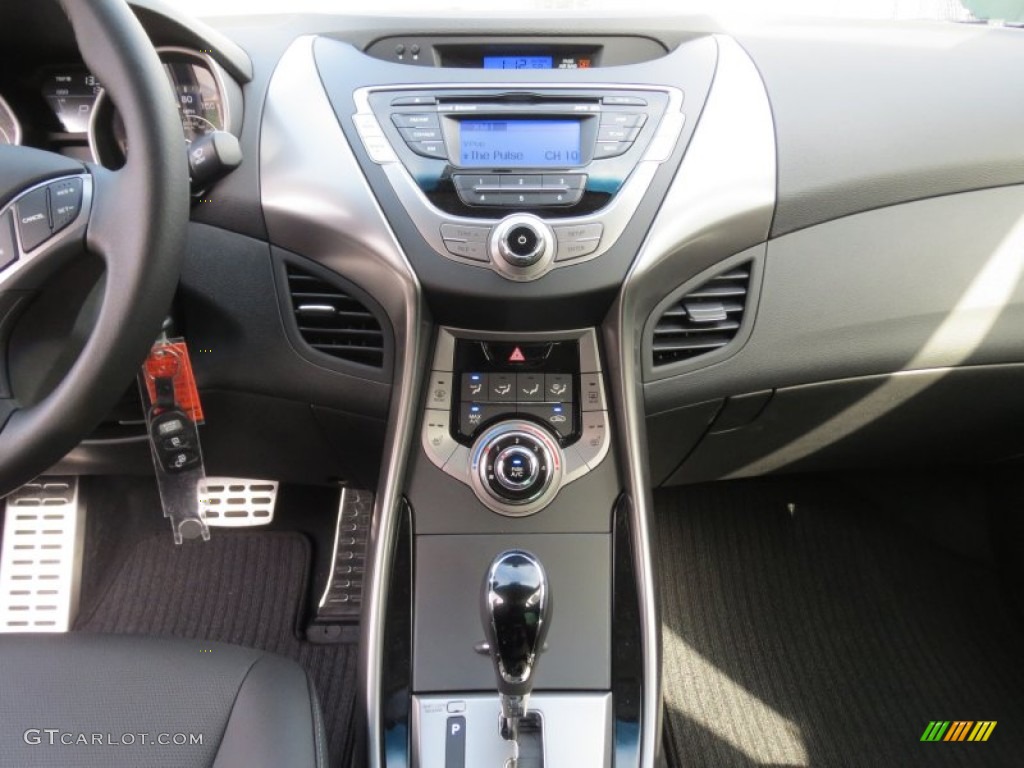 2013 Hyundai Elantra Coupe SE Controls Photo #73993455