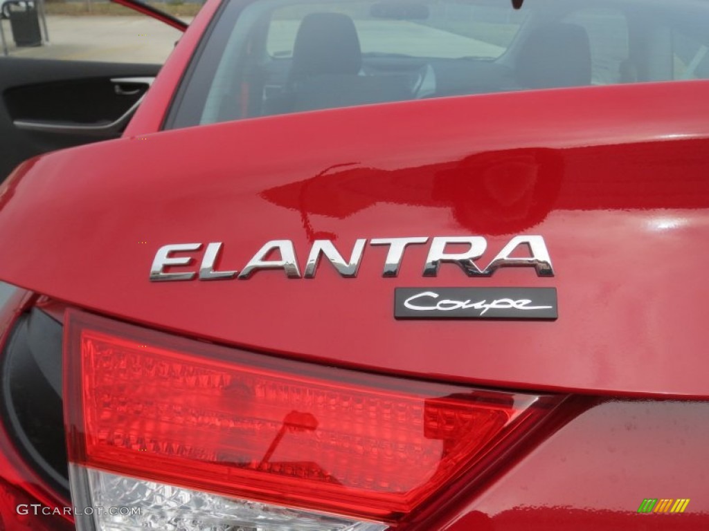 2013 Elantra Coupe GS - Volcanic Red / Black photo #13