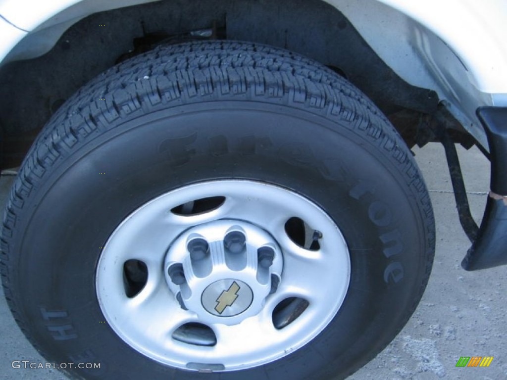 2004 Chevrolet Express 3500 Cargo Van Wheel Photos