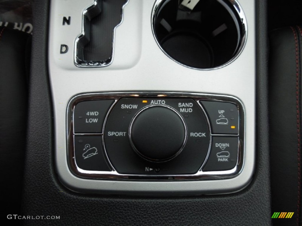 2013 Jeep Grand Cherokee Trailhawk 4x4 Controls Photo #73994909
