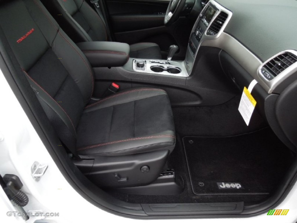 2013 Jeep Grand Cherokee Trailhawk 4x4 Front Seat Photo #73995168