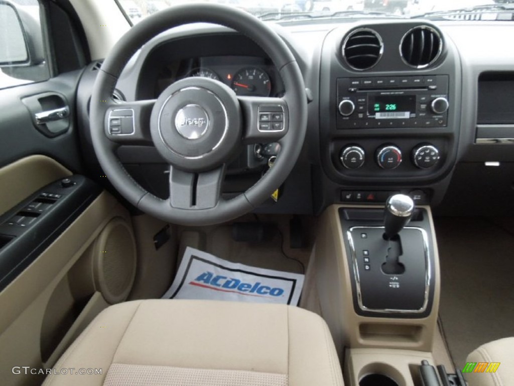 2013 Jeep Compass Latitude Dark Slate Gray/Light Pebble Dashboard Photo #73996464