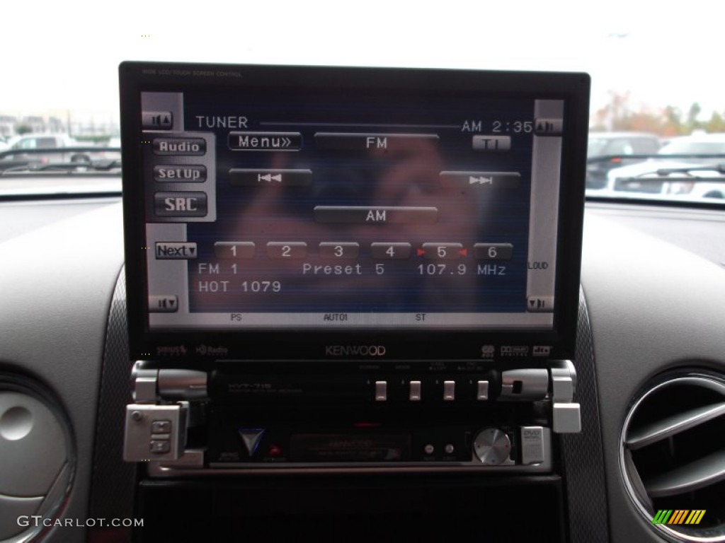 2005 F150 FX4 SuperCrew 4x4 - Oxford White / Medium Flint/Dark Flint Grey photo #18