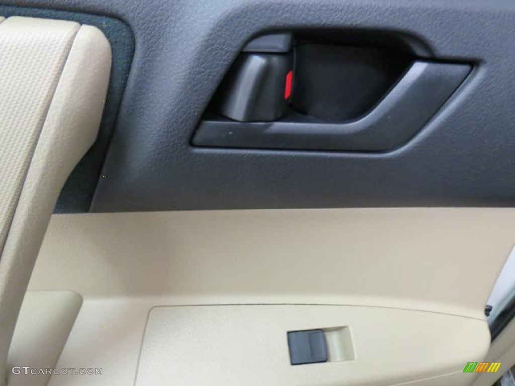 2013 Highlander  - Blizzard White Pearl / Sand Beige photo #7