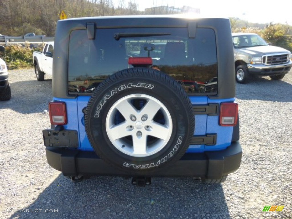 2012 Wrangler Sport 4x4 - Cosmos Blue / Black photo #6