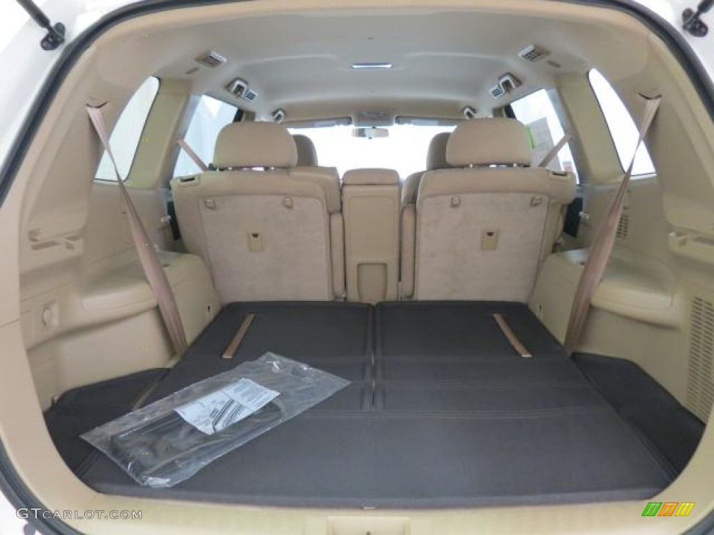 2013 Highlander  - Blizzard White Pearl / Sand Beige photo #16