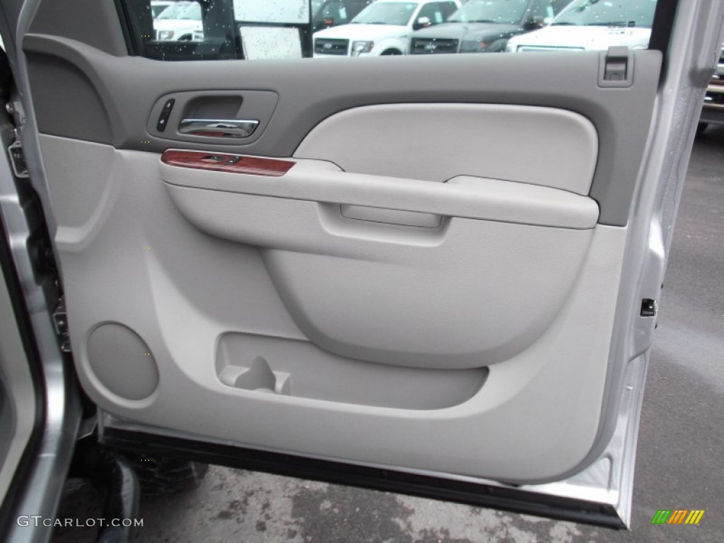 2011 Chevrolet Silverado 2500HD LTZ Crew Cab 4x4 Light Titanium/Dark Titanium Door Panel Photo #74001420