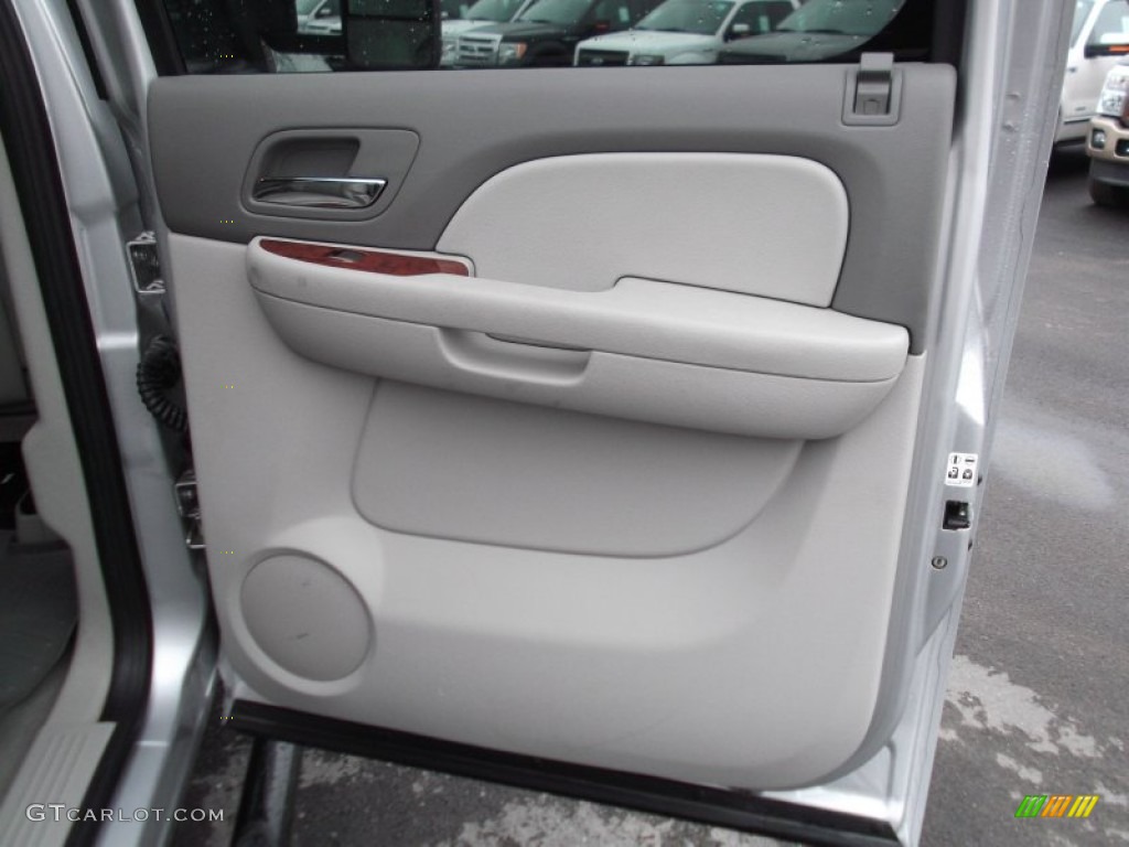 2011 Chevrolet Silverado 2500HD LTZ Crew Cab 4x4 Light Titanium/Dark Titanium Door Panel Photo #74001471