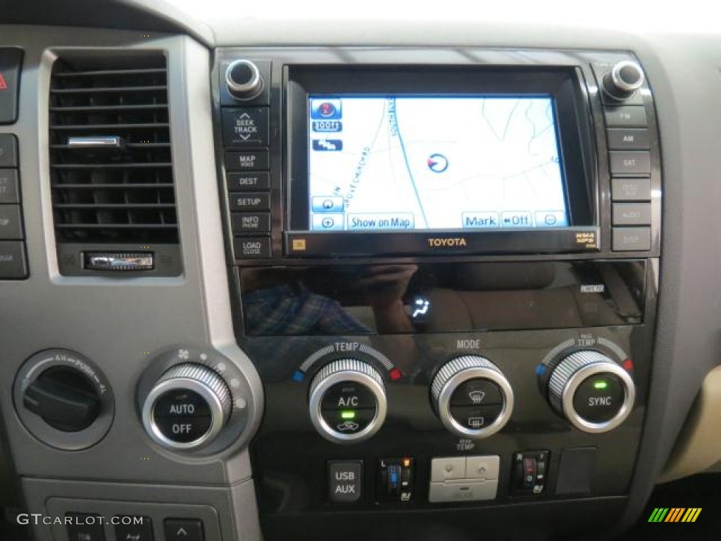 2012 Toyota Sequoia Platinum 4WD Controls Photo #74001501