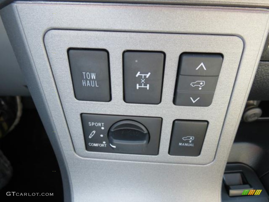 2012 Toyota Sequoia Platinum 4WD Controls Photo #74002032