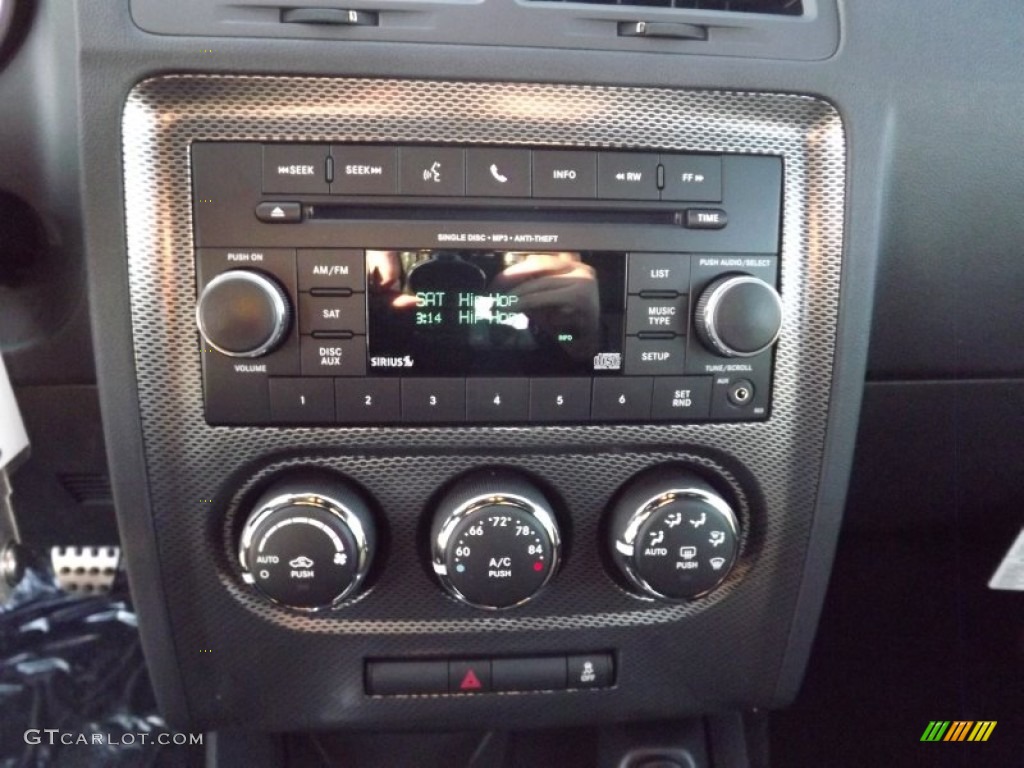 2013 Challenger R/T - Pitch Black / Dark Slate Gray photo #10