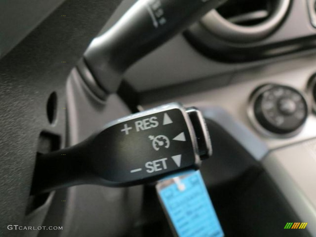 2012 xB  - Stingray Metallic / Dark Gray photo #15