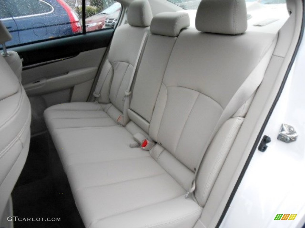 Ivory Interior 2013 Subaru Legacy 2.5i Limited Photo #74003061