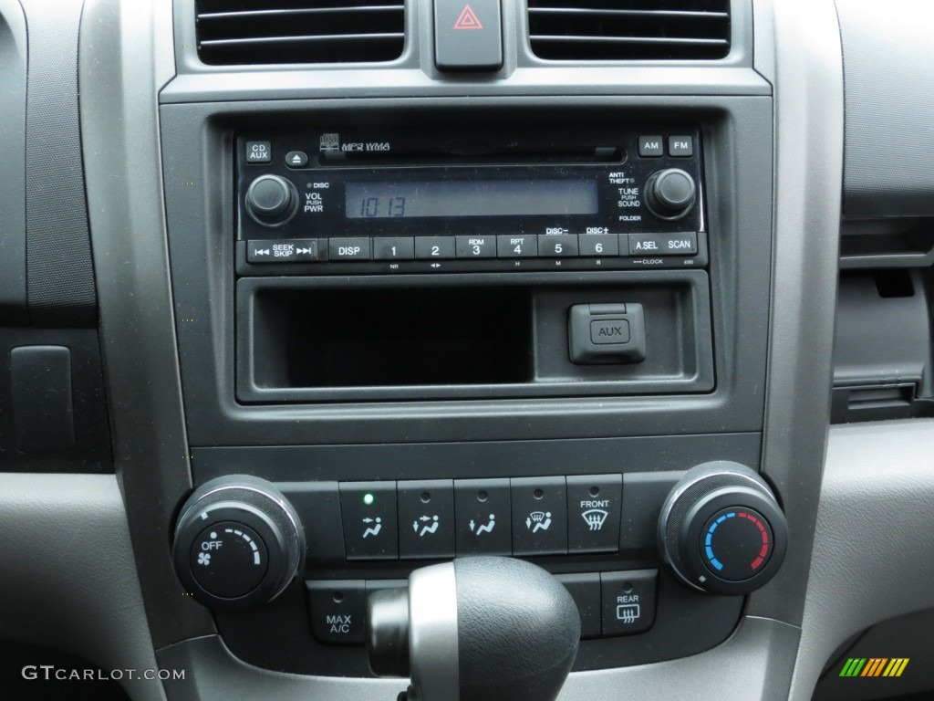 2011 Honda CR-V LX Controls Photo #74003322