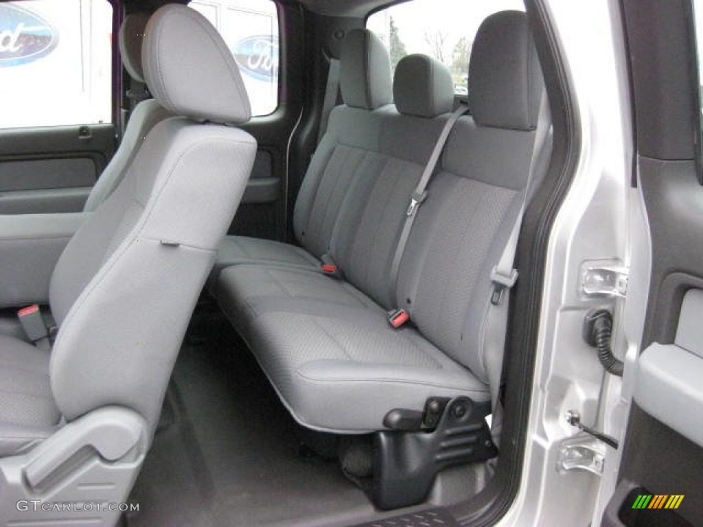 2011 Ford F150 STX SuperCab 4x4 Rear Seat Photo #74004027