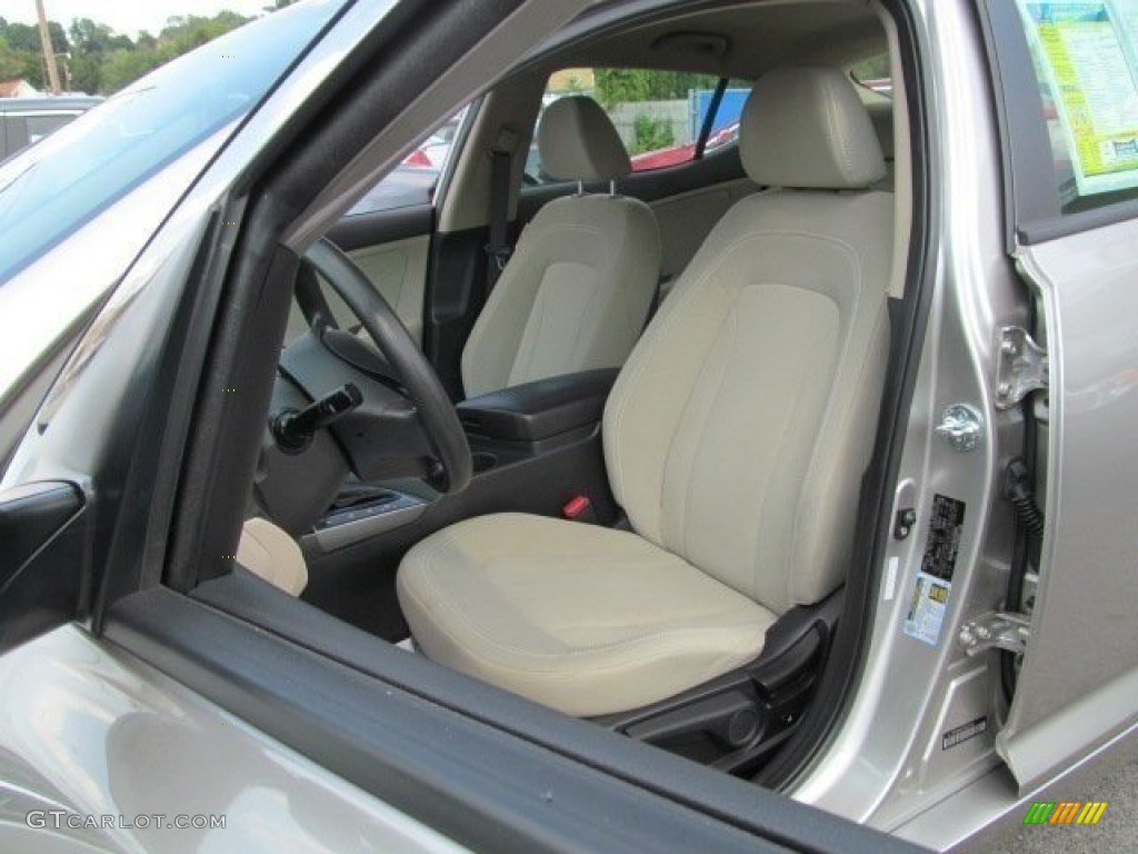 2011 Kia Optima LX Front Seat Photos