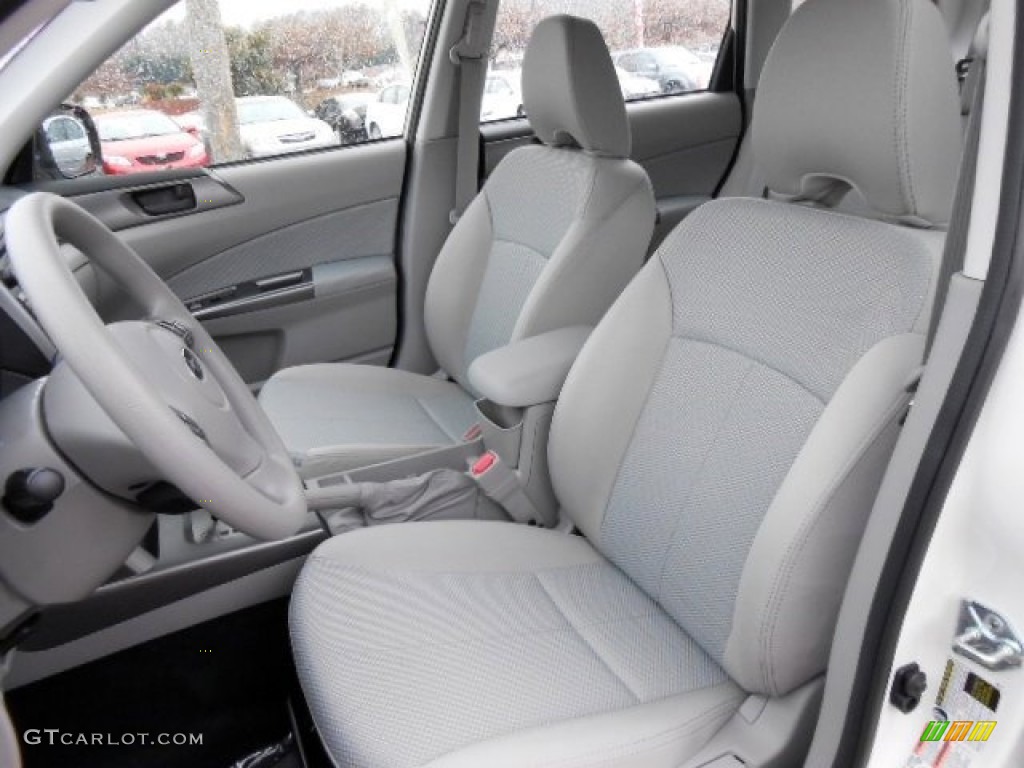 Platinum Interior 2013 Subaru Forester 2.5 X Photo #74005200