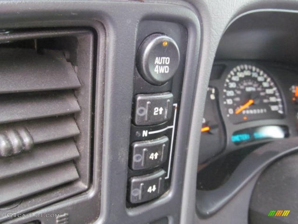 2006 Chevrolet Silverado 1500 Z71 Regular Cab 4x4 Controls Photo #74006501