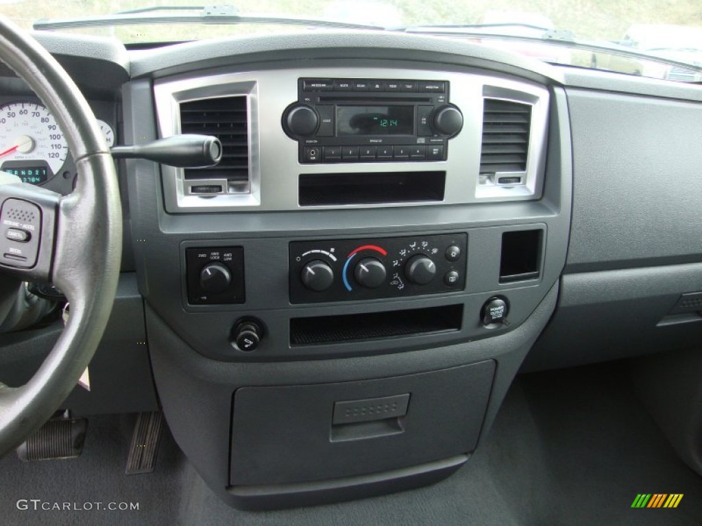 2007 Dodge Ram 1500 Big Horn Edition Quad Cab 4x4 Controls Photo #74007000