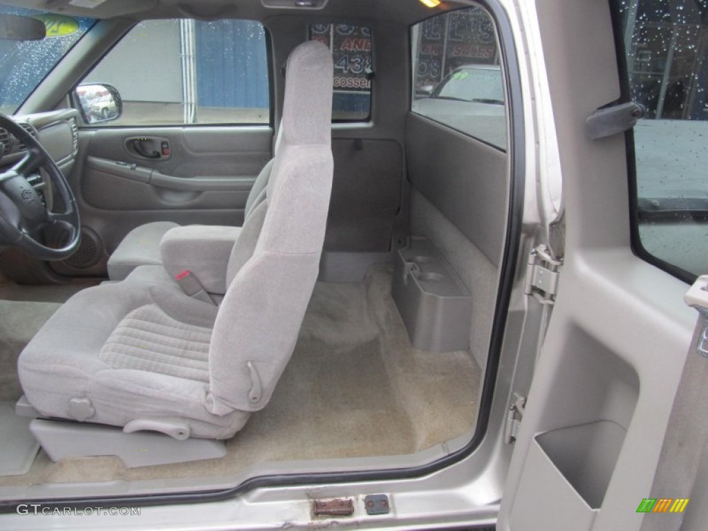 2002 S10 LS Extended Cab 4x4 - Light Pewter Metallic / Medium Gray photo #10