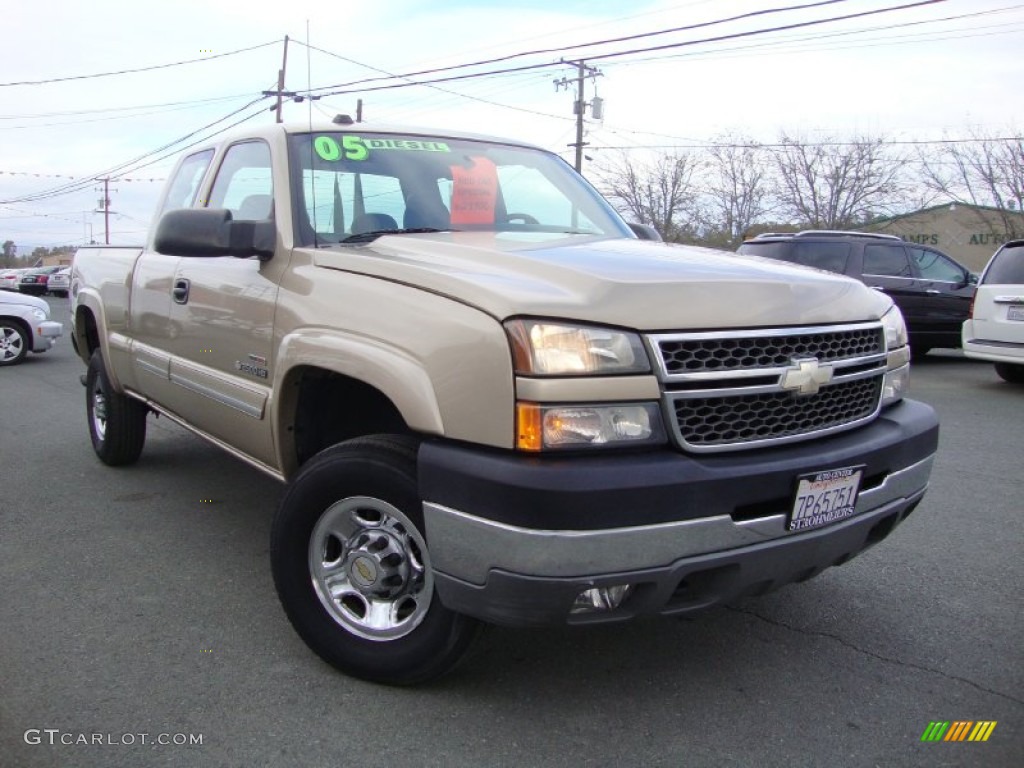 Sandstone Metallic Chevrolet Silverado 2500HD