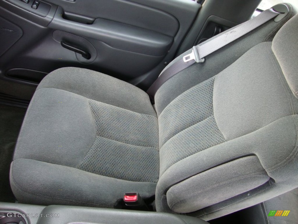 2005 Chevrolet Silverado 2500HD LS Extended Cab Front Seat Photo #74008452