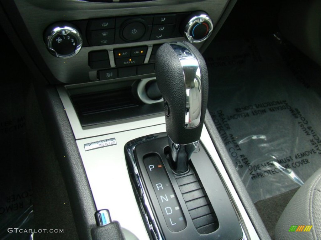 2012 Ford Fusion SE 6 Speed Automatic Transmission Photo #74008719