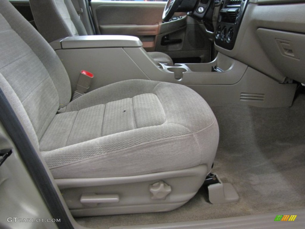 2002 Explorer XLT 4x4 - Harvest Gold Metallic / Medium Parchment photo #14