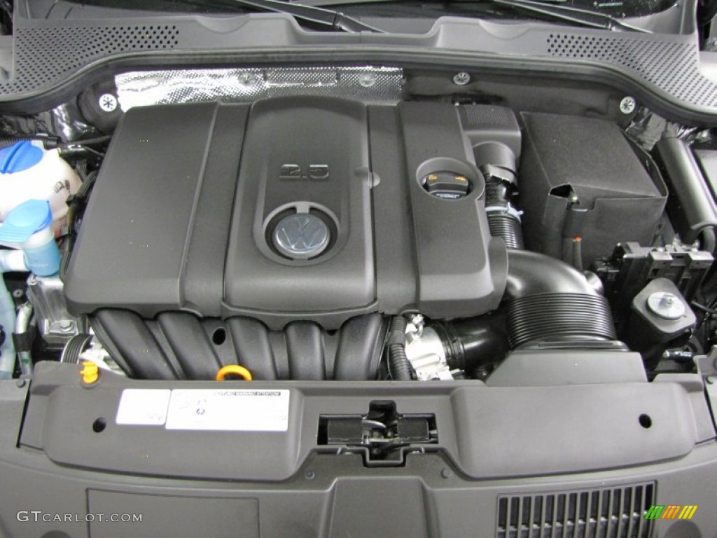 2012 Volkswagen Beetle 2.5L 2.5 Liter DOHC 20-Valve Inline 5 Cylinder Engine Photo #74013534