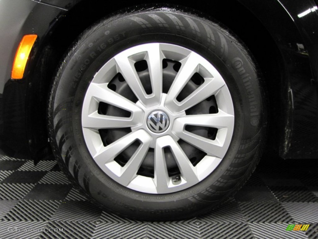2012 Volkswagen Beetle 2.5L Wheel Photo #74013868