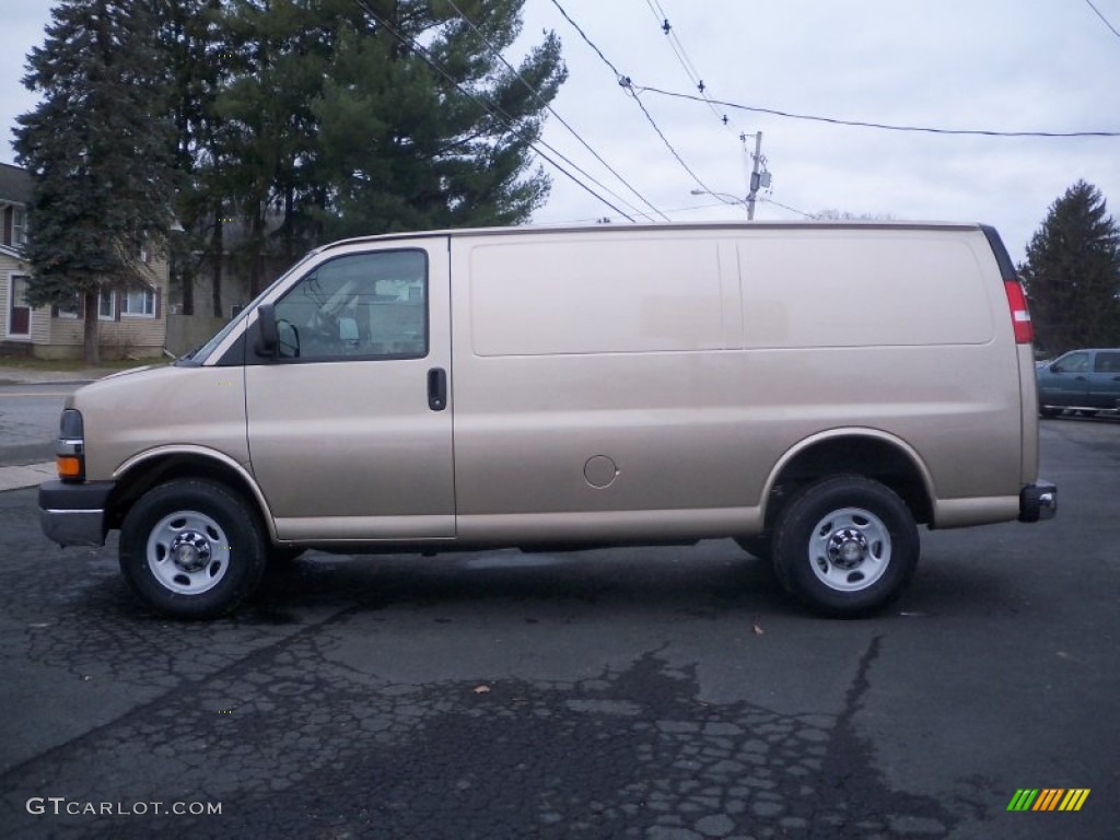 2013 Express 2500 Cargo Van - Sandstone Metallic / Neutral photo #8