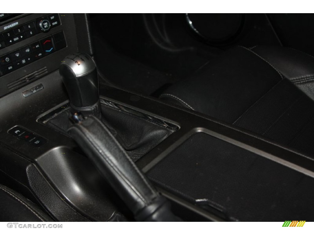 2010 Mustang GT Premium Coupe - Grabber Blue / Charcoal Black photo #11