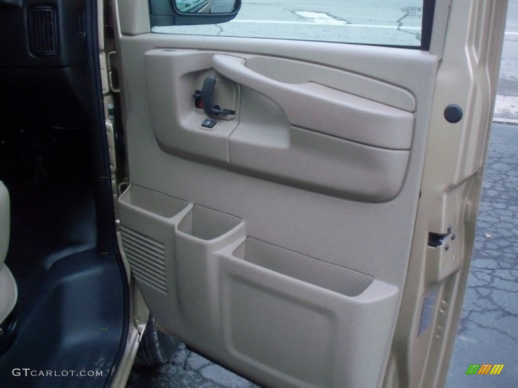 2013 Express 2500 Cargo Van - Sandstone Metallic / Neutral photo #14