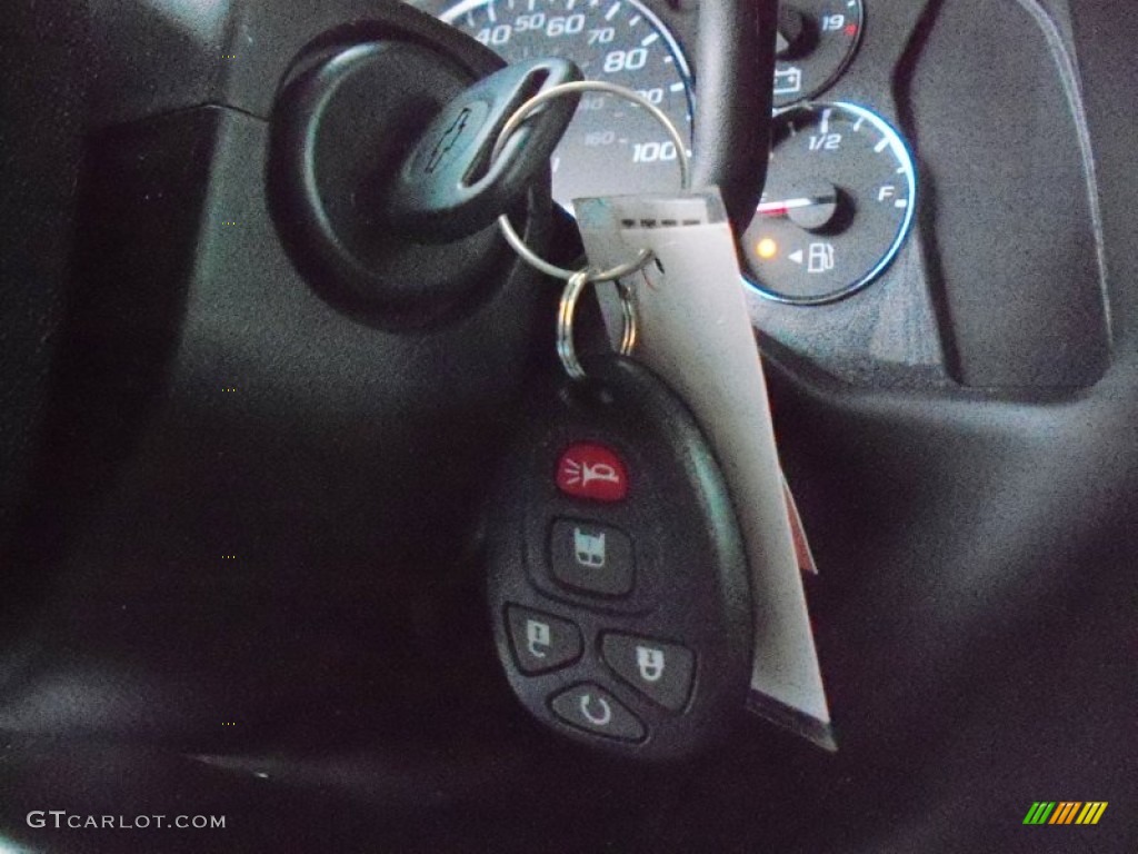 2013 Express 2500 Cargo Van - Sandstone Metallic / Neutral photo #24