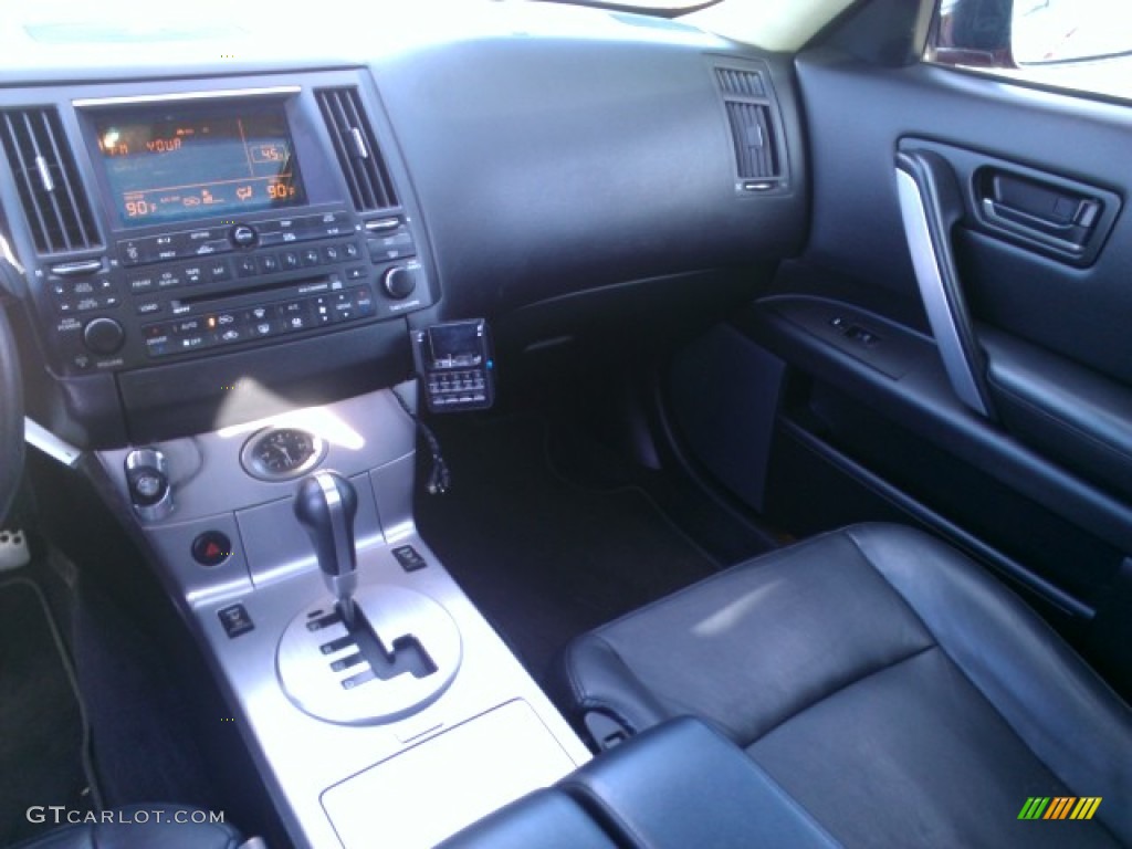 2003 FX 45 AWD - Laser Red / Graphite Black photo #12