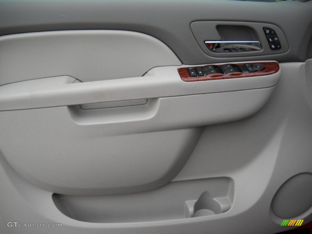 2013 GMC Sierra 3500HD SLT Crew Cab 4x4 Dually Light Titanium Door Panel Photo #74017011