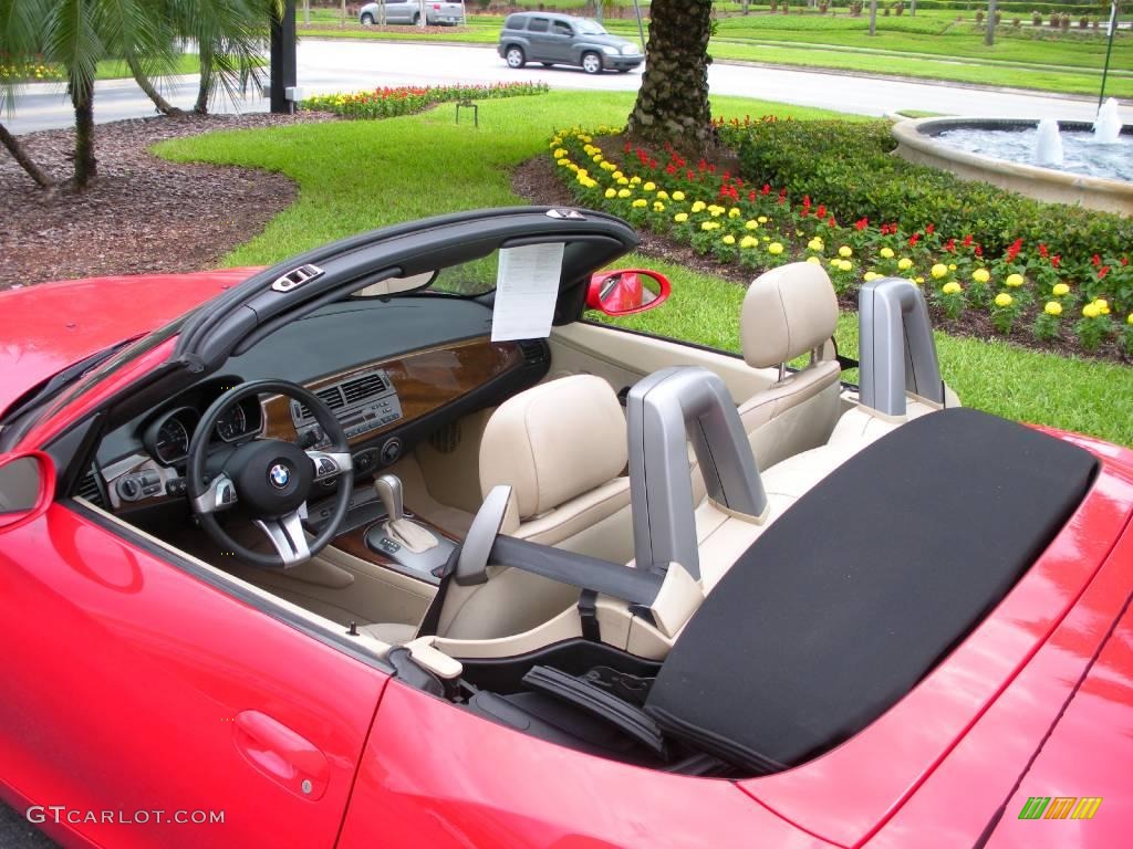 2004 Z4 3.0i Roadster - Bright Red / Dark Beige photo #10