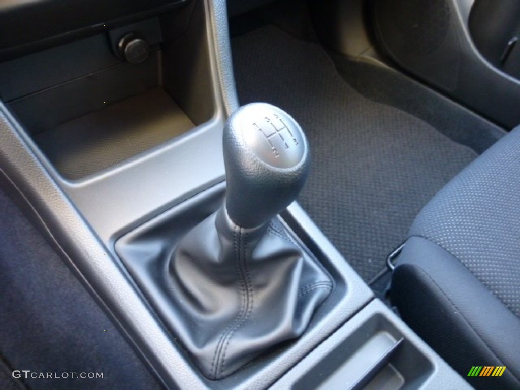 2013 Subaru Impreza 2.0i 5 Door Transmission Photos