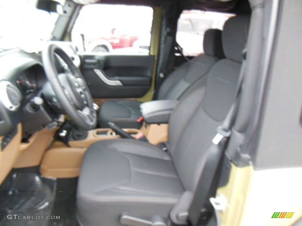 2013 Wrangler Rubicon 4x4 - Commando Green / Black photo #11