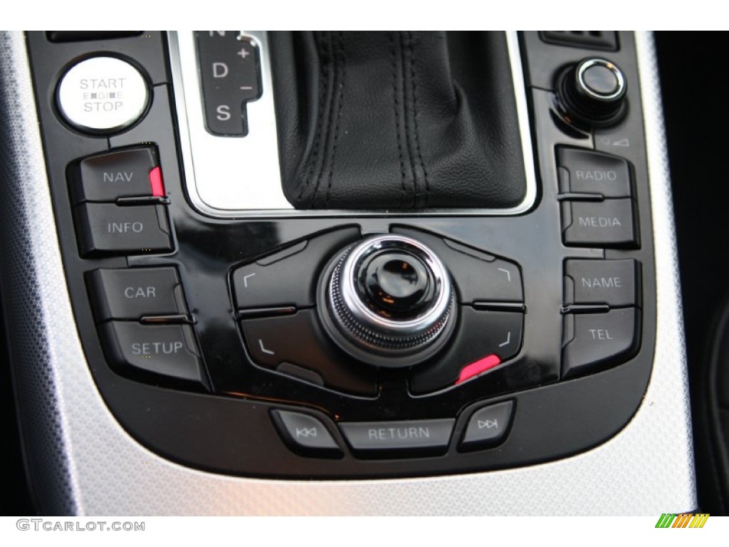 2010 Audi A4 2.0T quattro Avant Controls Photo #74022483