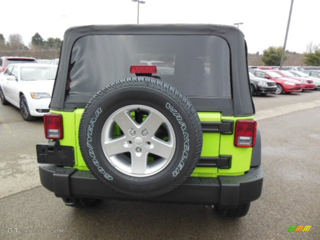 Gecko Green 2013 Jeep Wrangler Sport 4x4 Exterior Photo #74023008