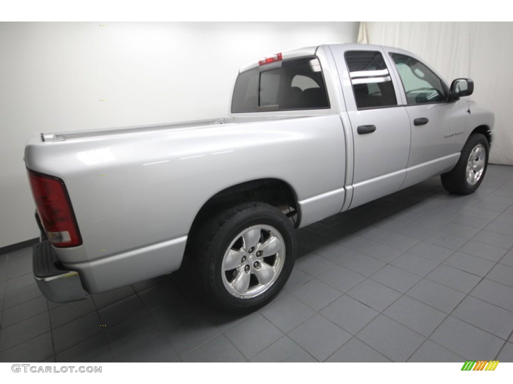 2004 Ram 1500 SLT Quad Cab - Bright Silver Metallic / Dark Slate Gray photo #11