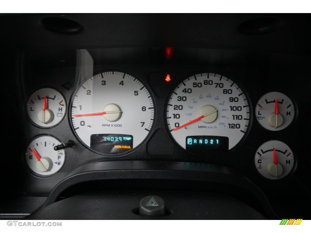 2004 Ram 1500 SLT Quad Cab - Bright Silver Metallic / Dark Slate Gray photo #39