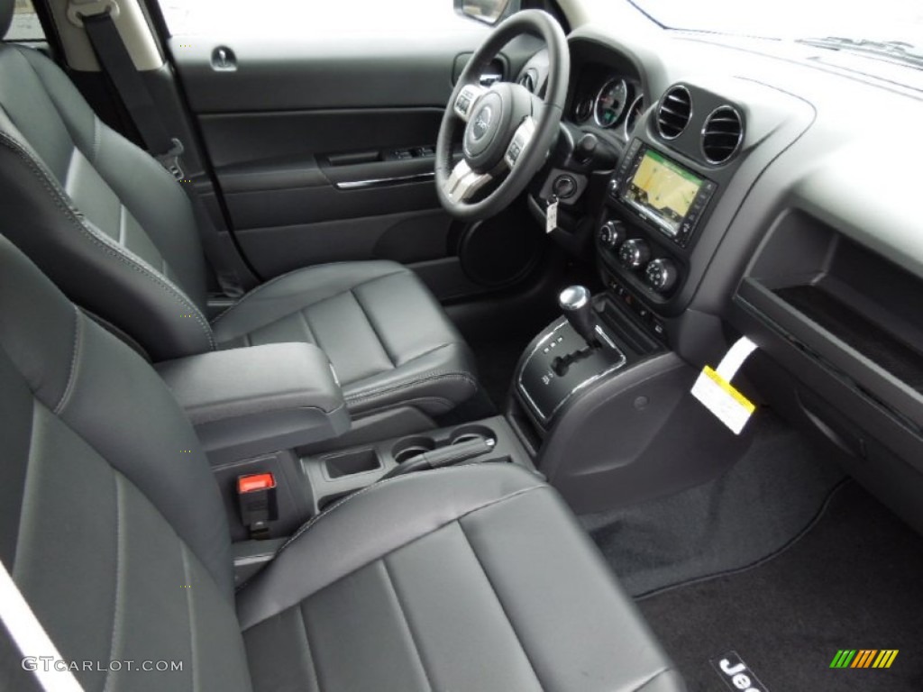 Dark Slate Gray Interior 2013 Jeep Patriot Limited Photo #74027651