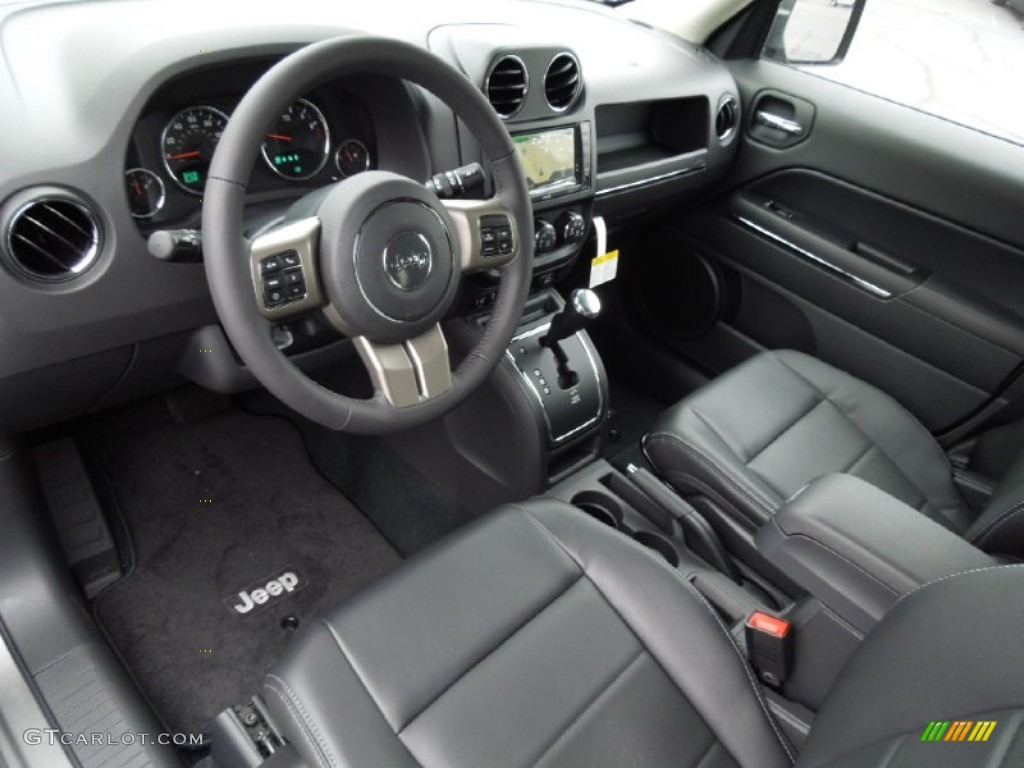 Dark Slate Gray Interior 2013 Jeep Patriot Limited Photo #74027723