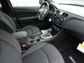 Black - 200 S Sedan Photo No. 21