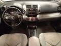 Super White - RAV4 I4 4WD Photo No. 11