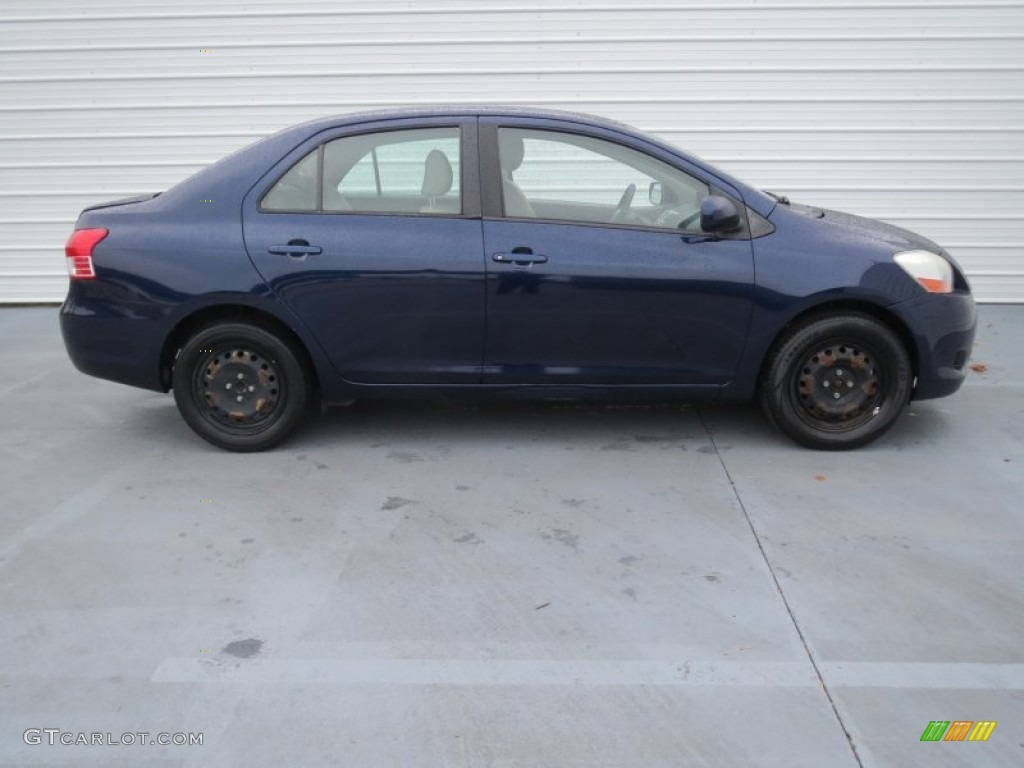 2007 Yaris Sedan - Nautical Blue Metallic / Bisque photo #2